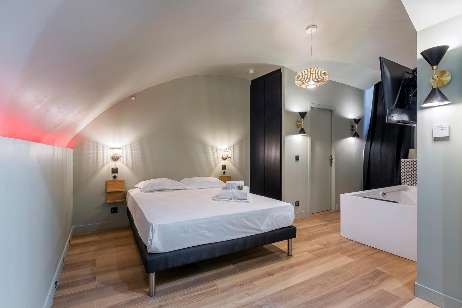 Suite Romantique Balneo Centre Lyon Ngoại thất bức ảnh